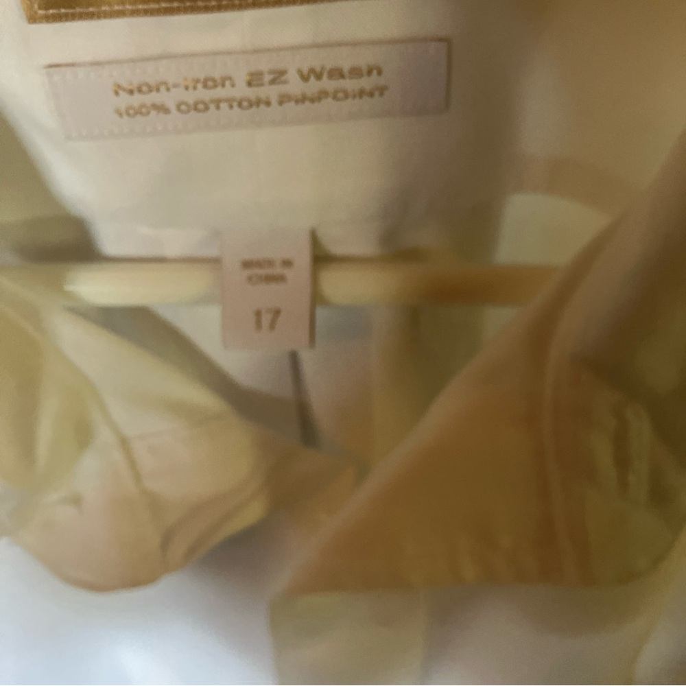 Roundtree & Yorke Non-Iron EZ Wash Dress Shirt - Cream